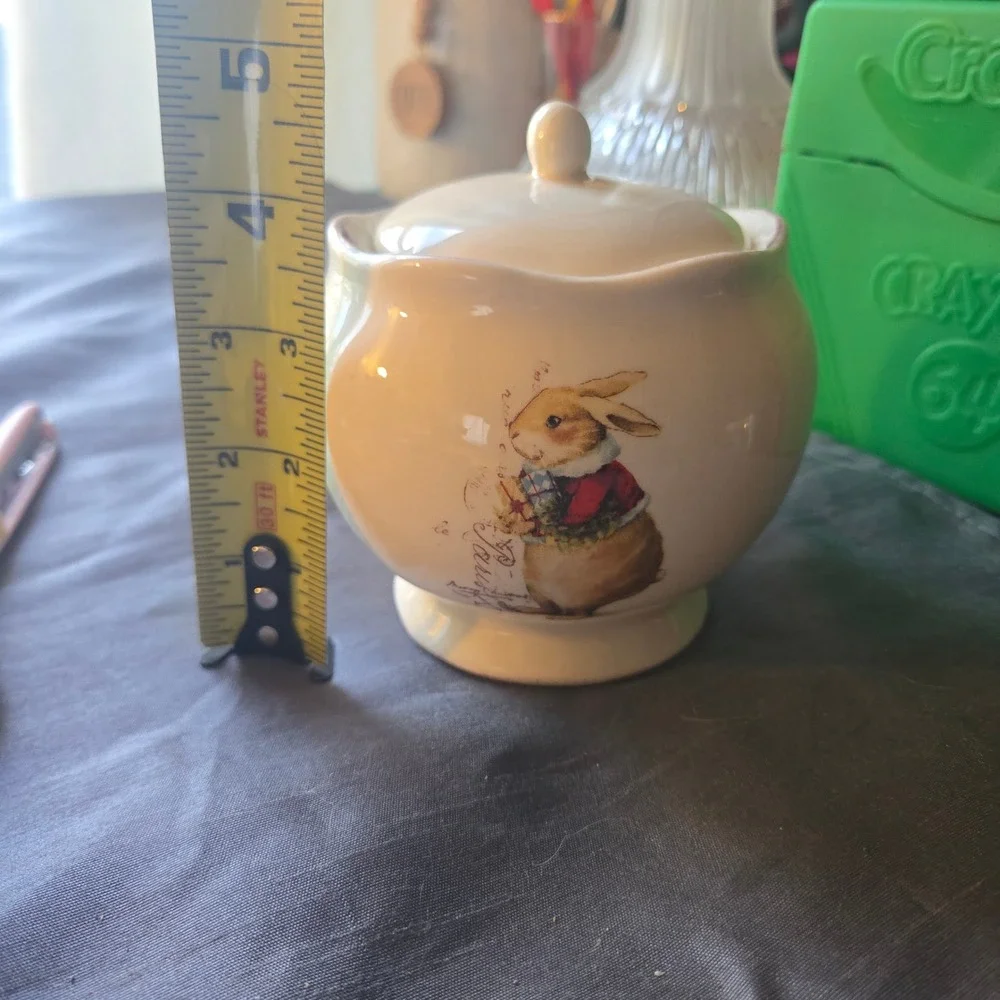 Vtg Magenta Holiday Collection Cream Sugar Bowl‎ with Lid Bunny Christmas Design